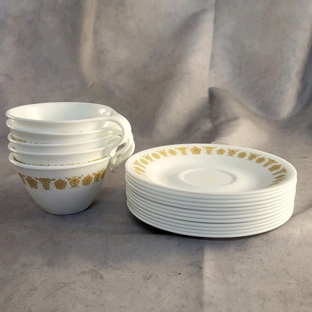 Corelle BUTTERFLY GOLD -  5 Hook Handle teacups with 12 6" Saucers Plates